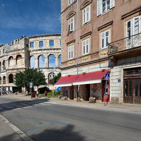Apartment 20M From Arena Pula Exterior foto